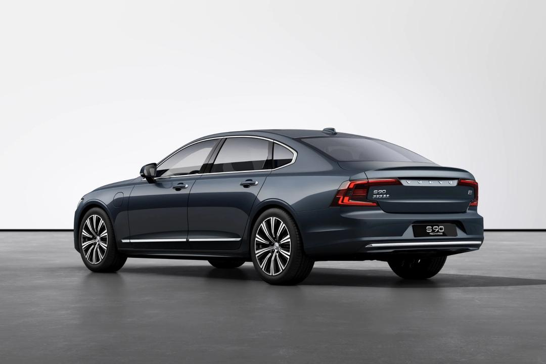 沃尔沃S90 PHEV