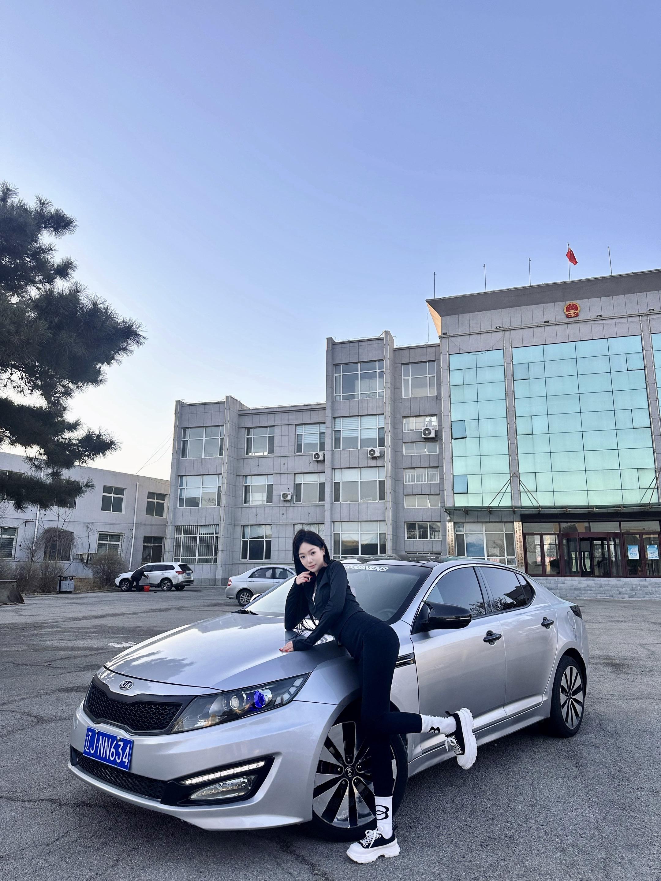 起亚K51.5T 豪华版展示图3