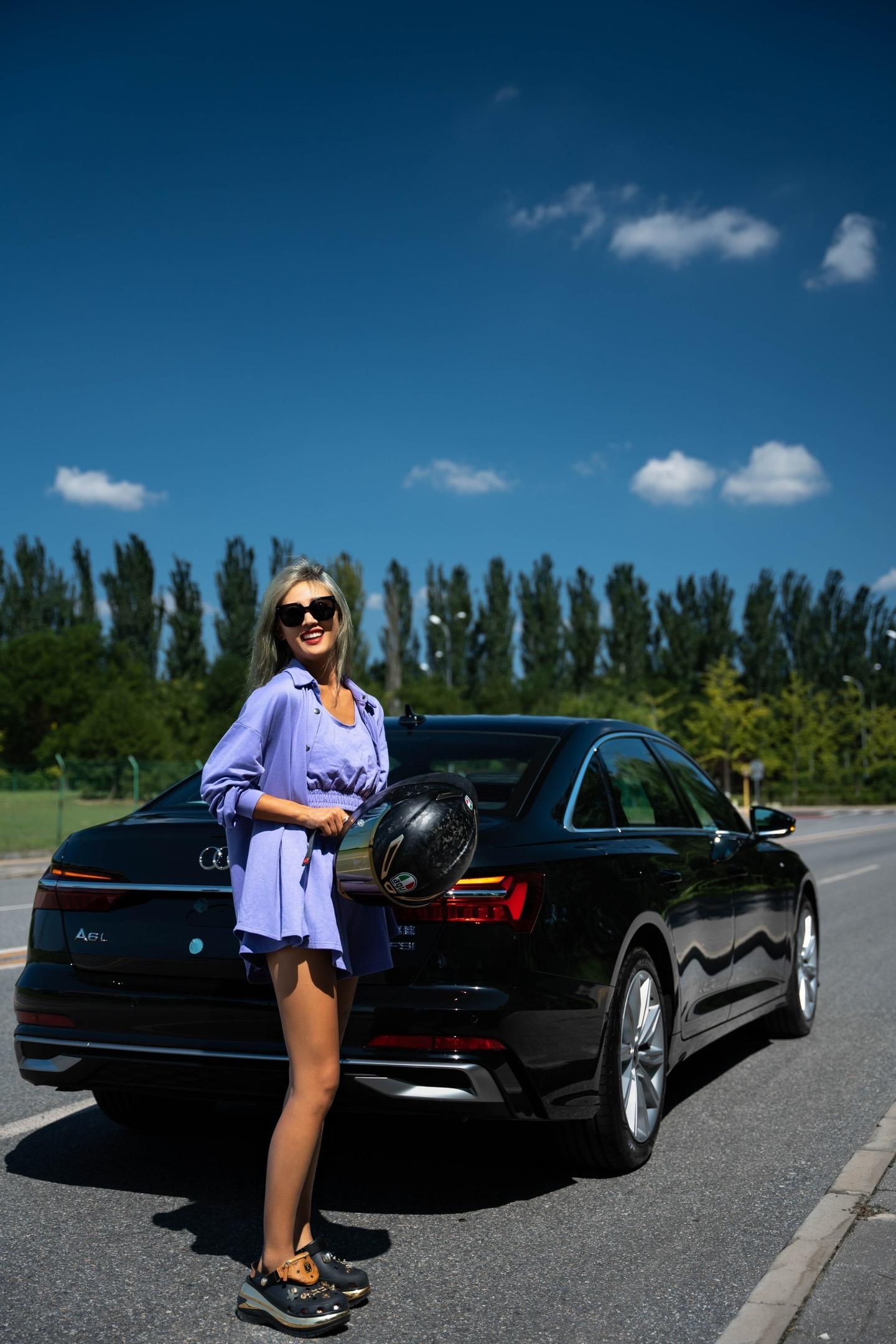奥迪A6L2.0T quattro尊享型展示图3